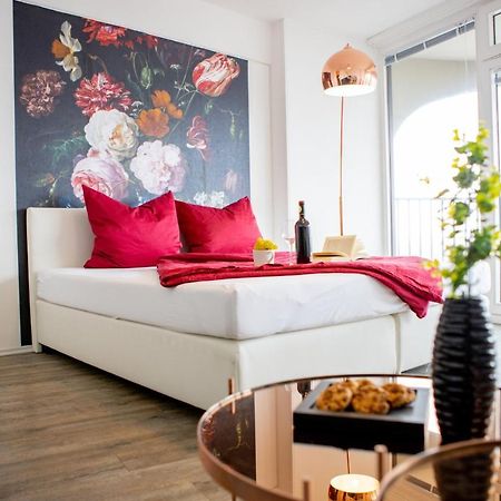 Modernes Apartment Mit Tollem Blick Ueber Die Stadt Аугсбург Екстериор снимка