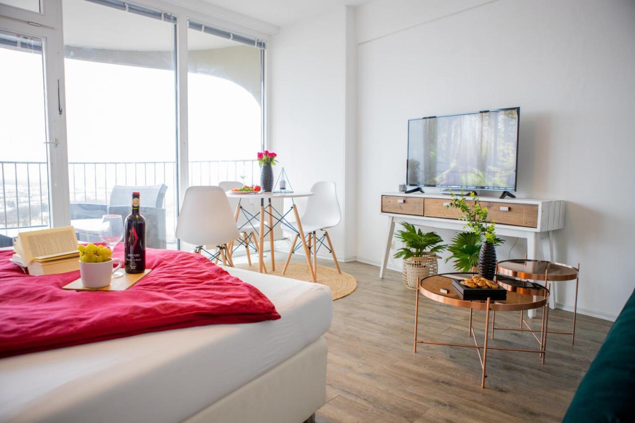 Modernes Apartment Mit Tollem Blick Ueber Die Stadt Аугсбург Екстериор снимка