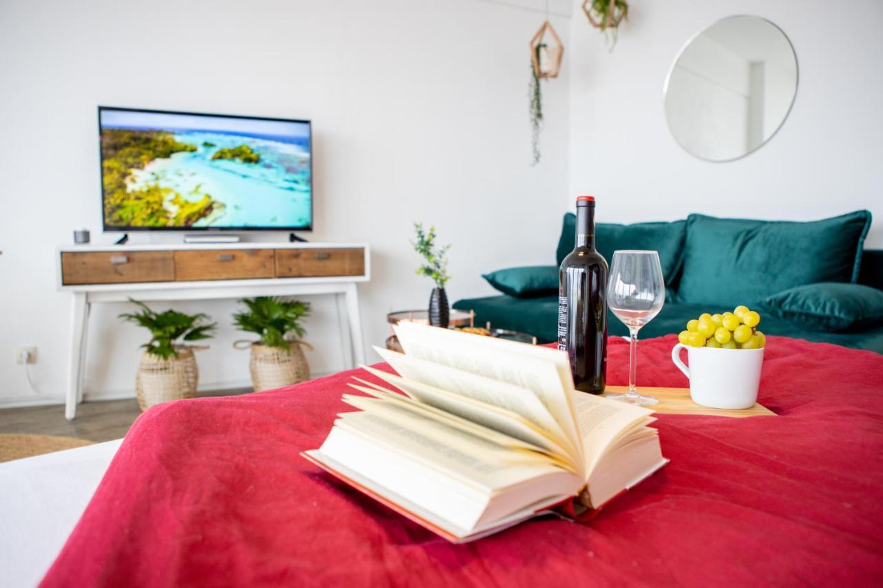 Modernes Apartment Mit Tollem Blick Ueber Die Stadt Аугсбург Екстериор снимка