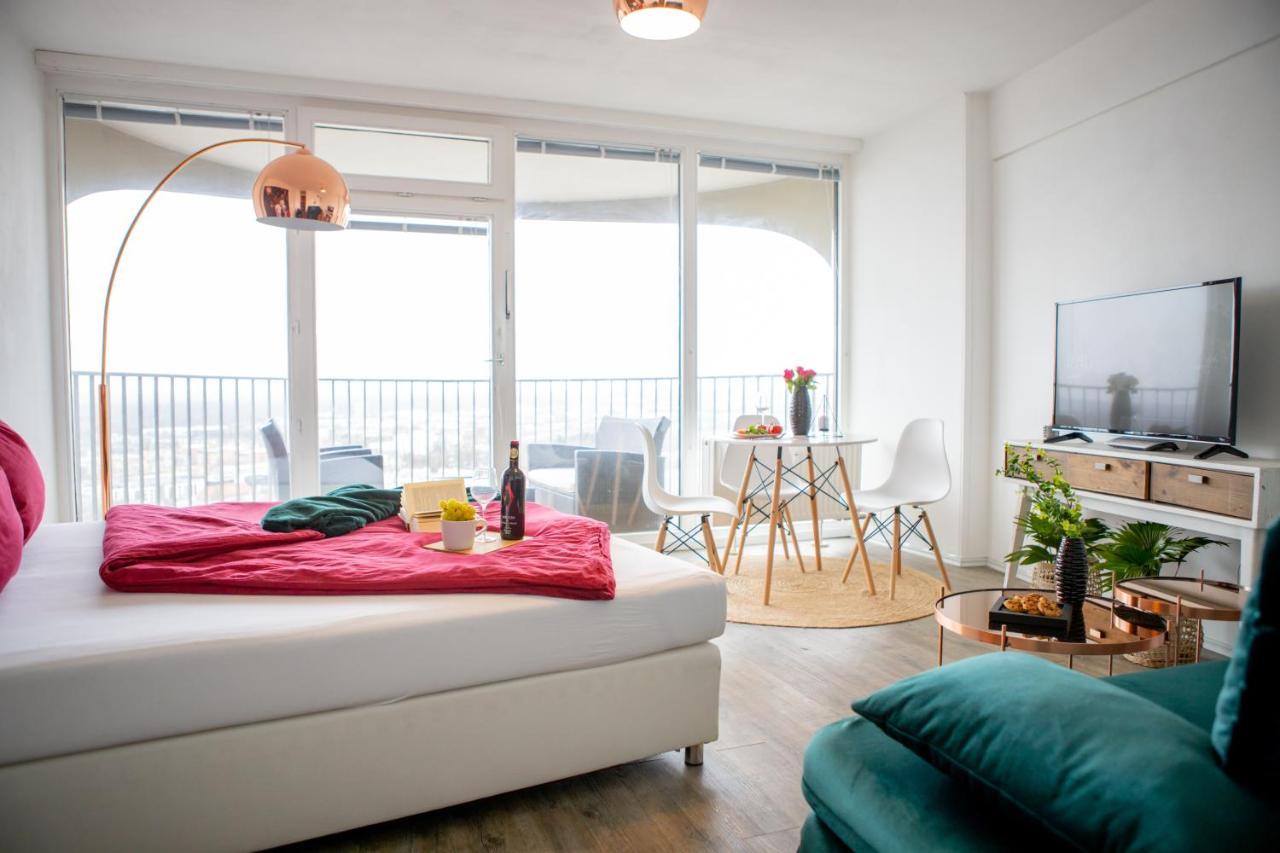 Modernes Apartment Mit Tollem Blick Ueber Die Stadt Аугсбург Екстериор снимка