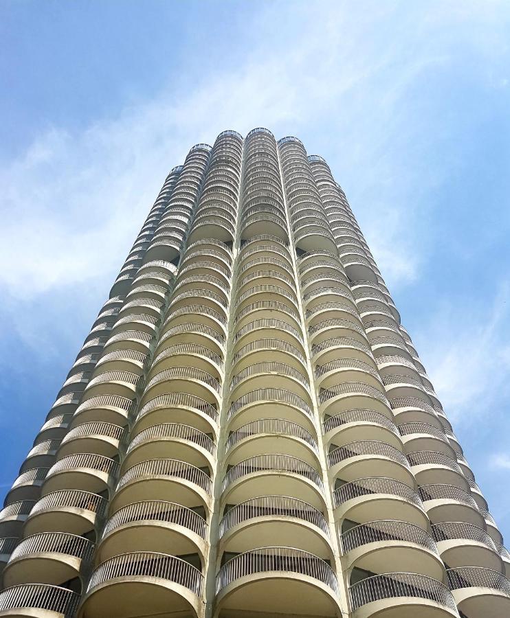 Modernes Apartment Mit Tollem Blick Ueber Die Stadt Аугсбург Екстериор снимка